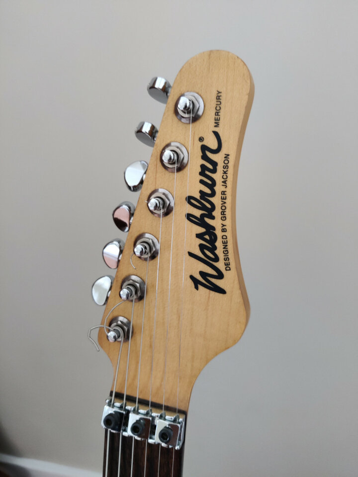 RESERVADA - Washburn Mercury Series