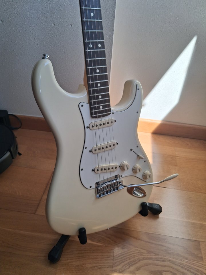 Fender Stratocaster Americana Standard AM STRAT RW