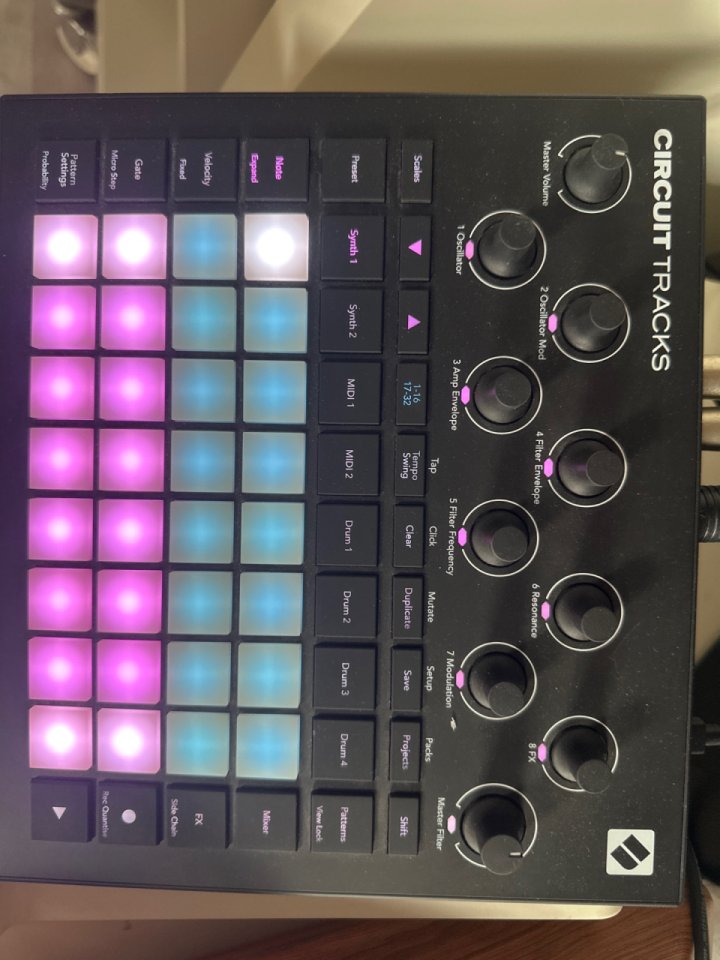Circuit track Novation de segunda mano · Málaga · 220 €