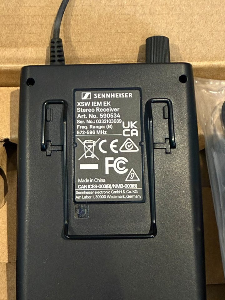 Sennheiser XSW IEM EK B-Band. NUEVO A ESTRENAR. Receptor In-Ear profesional de segunda mano · Foto 2 de 6 · Navarra · 270 €