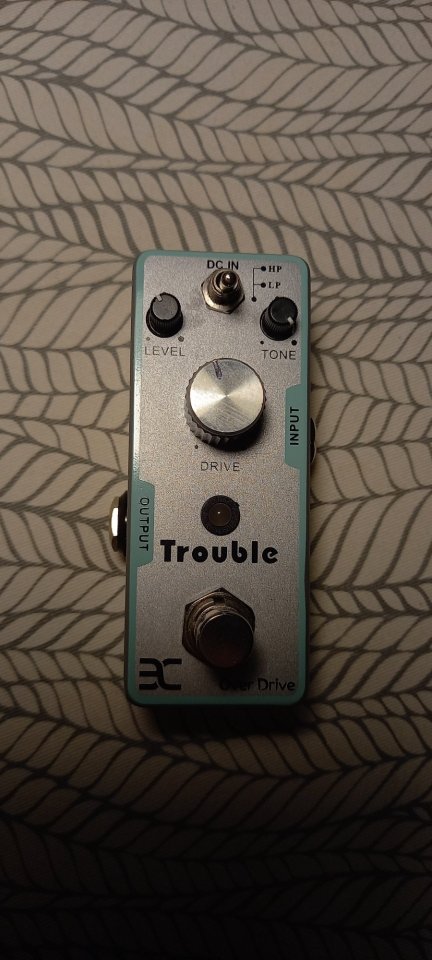 Pedal de guitarra Eno Trouble Overdrive TC-16 de segunda mano · Foto 2 de 5 · Zaragoza · 25 €