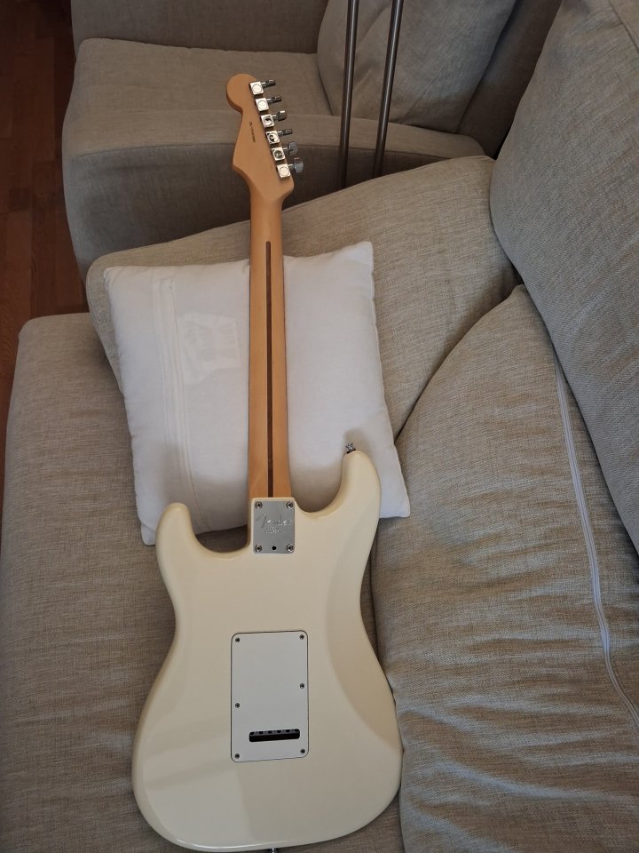 Fender Stratocaster Americana Standard AM STRAT RW