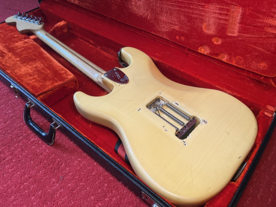 Fender Stratocaster 1974 – Olympic White – Vintage USA