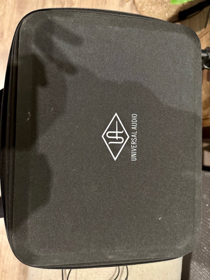 Uad apollo x4+ uad sphere dlx+ plugins de segunda mano · Foto 1 de 4 · Gipuzkoa · 1500 €
