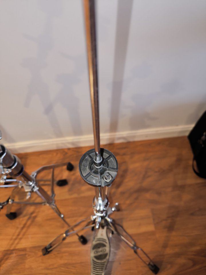 Soportes de platos y caja