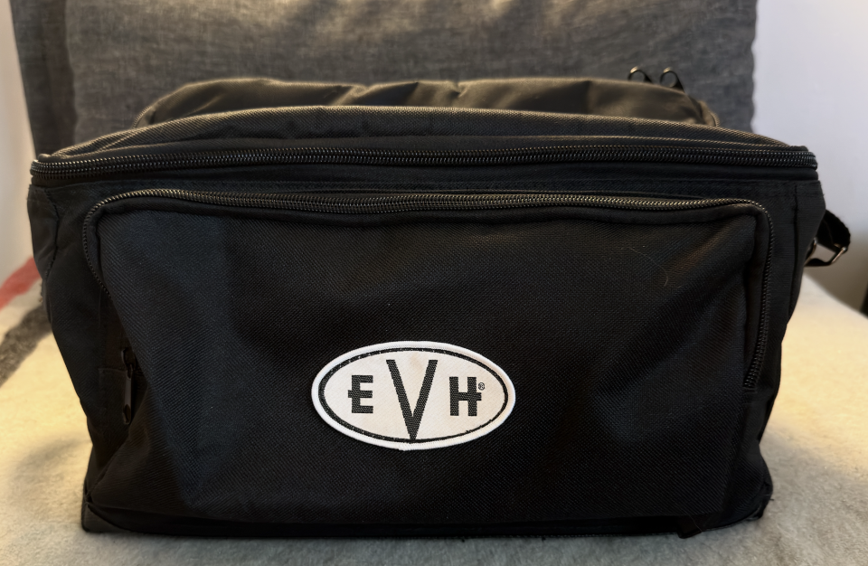 Bolsa para Amplificador tipo Lunchbox EVH de segunda mano · Foto 1 de 4 · Barcelona · 25 €
