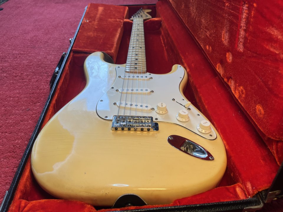 Fender Stratocaster 1974 – Olympic White – Vintage USA
