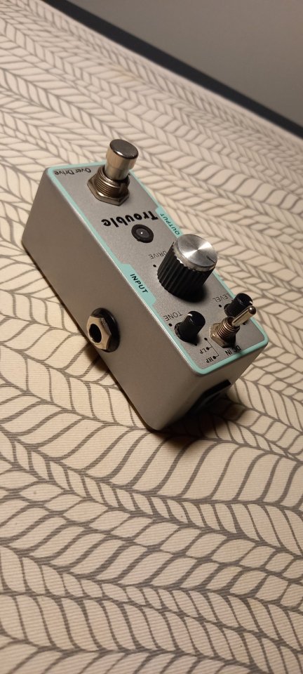 Pedal de guitarra Eno Trouble Overdrive TC-16 de segunda mano · Foto 3 de 5 · Zaragoza · 25 €