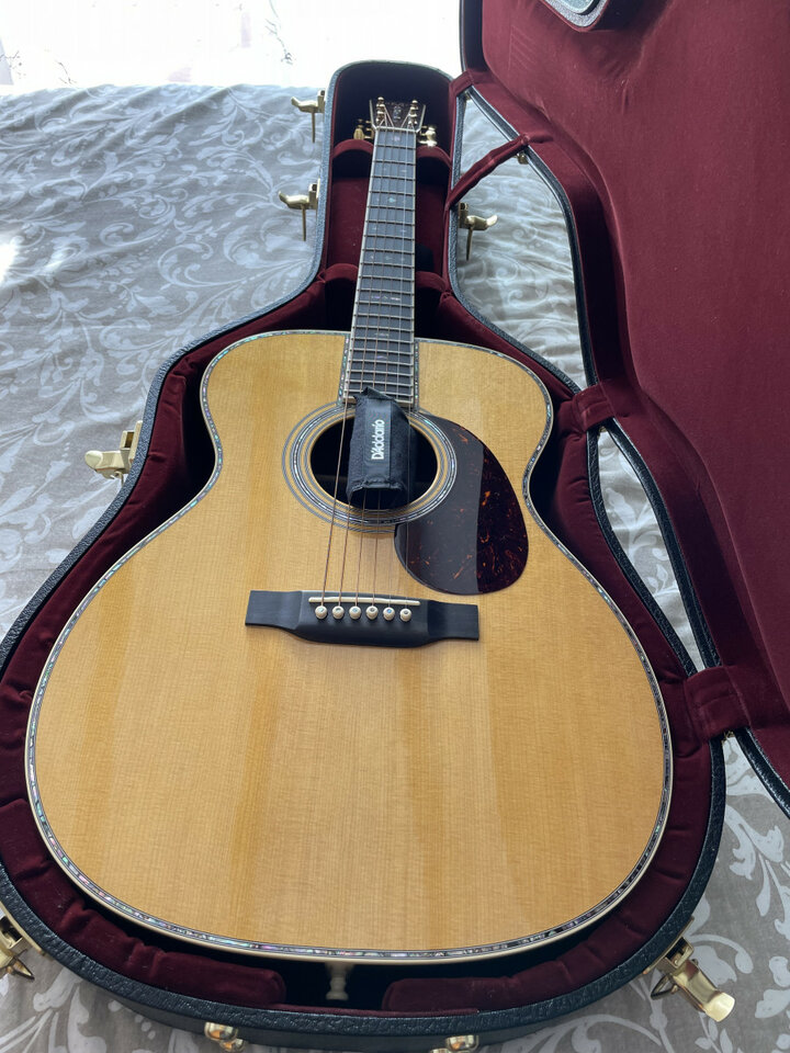 Martin 000 42 aging toner