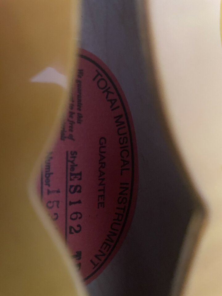 Tokai ES162