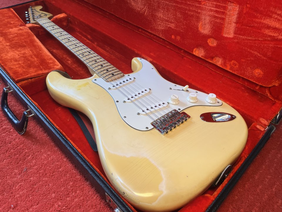 Fender Stratocaster 1974 – Olympic White – Vintage USA