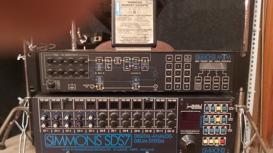 Simmons SDS-7 completa + MTM (Vintage) de segunda mano · Foto 2 de 8 · Madrid · 3500 €