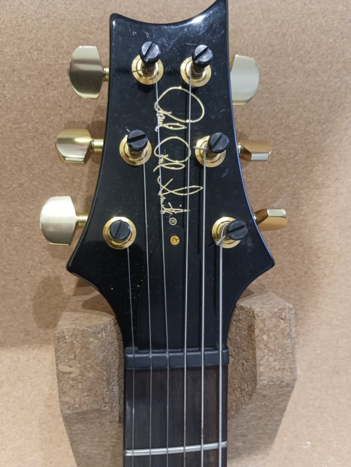 Guitarra semi hollow ZURDA(Eastman...) de segunda mano · Foto 8 de 9 · Zaragoza