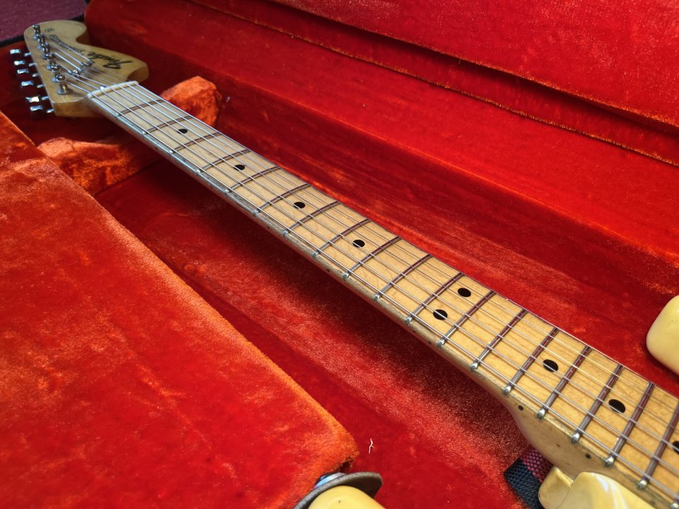 Fender Stratocaster 1974 – Olympic White – Vintage USA