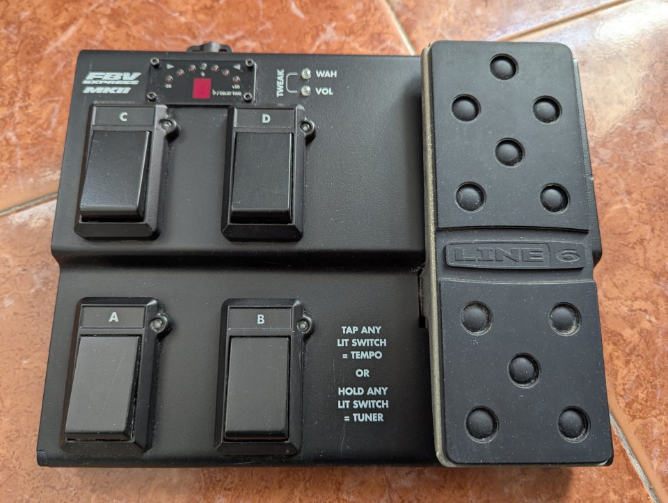 Pedalera Line 6 FBV express MKII