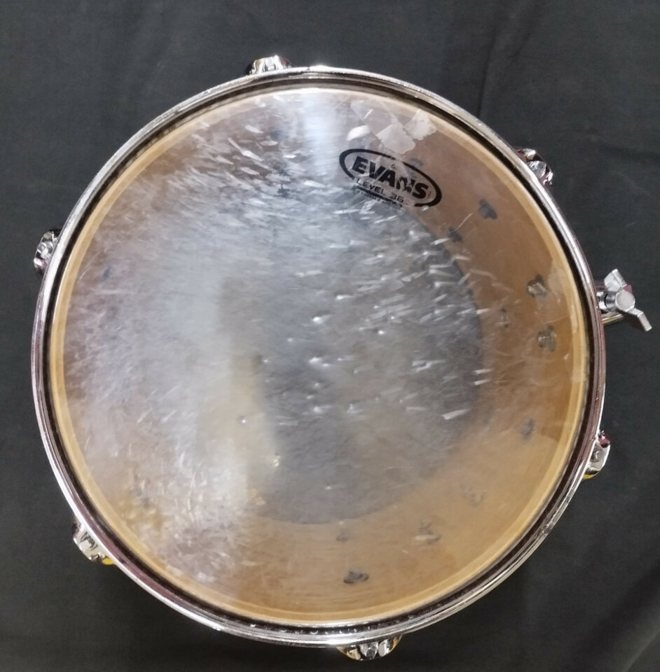 12x9" Yamaha OAK Custom tom