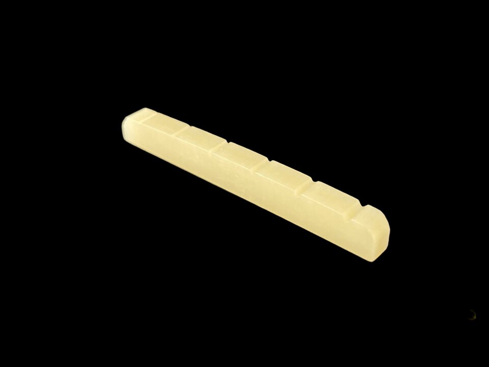 Cejuela de hueso Fender Stratocaster de 43mm