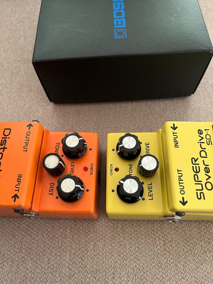 Boss Distorsion y overdrive