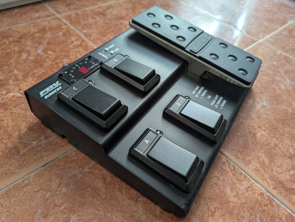 Pedalera Line 6 FBV express MKII