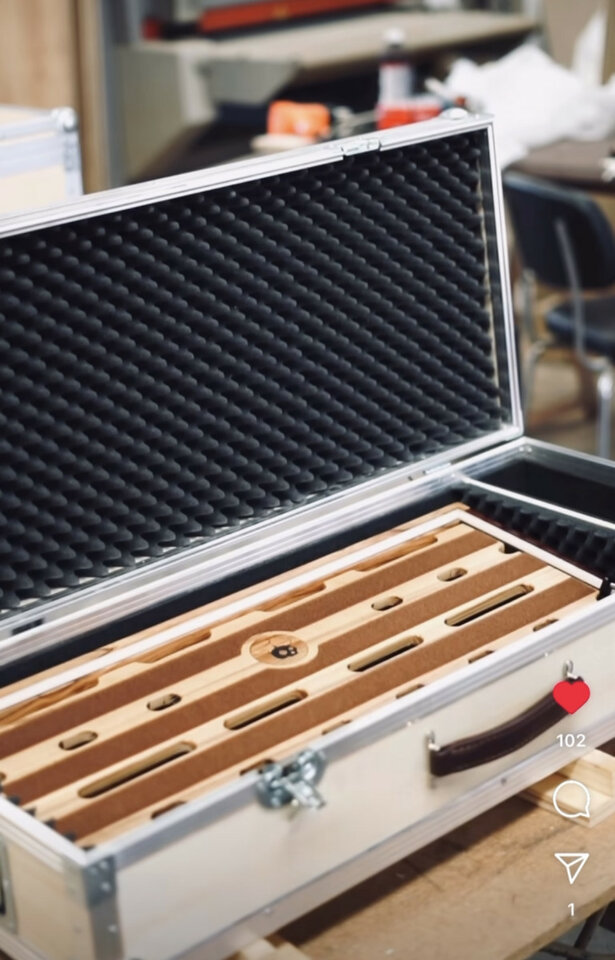 Pedalera VilaFusta Perla del Turia custom + flightcase