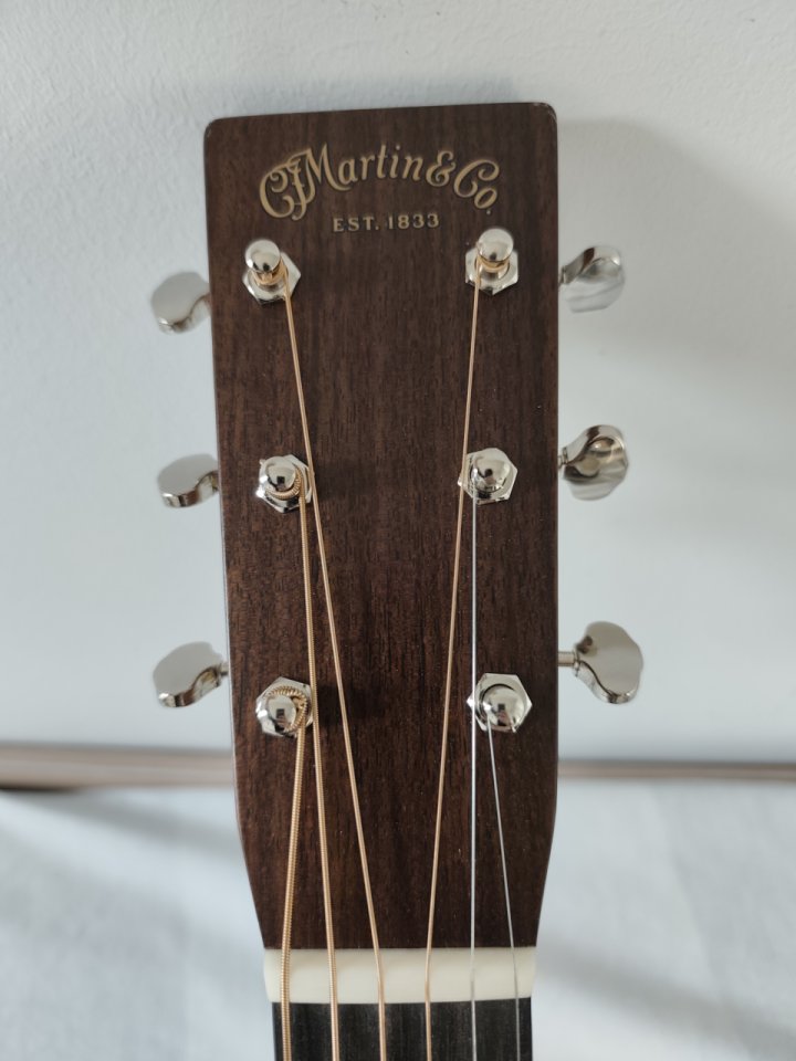 Martin HD-28 con LR Baggs Anthem (2024)
