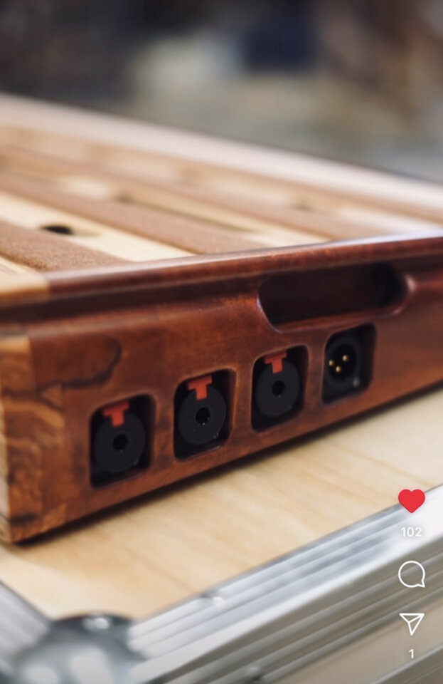 Pedalera VilaFusta Perla del Turia custom + flightcase