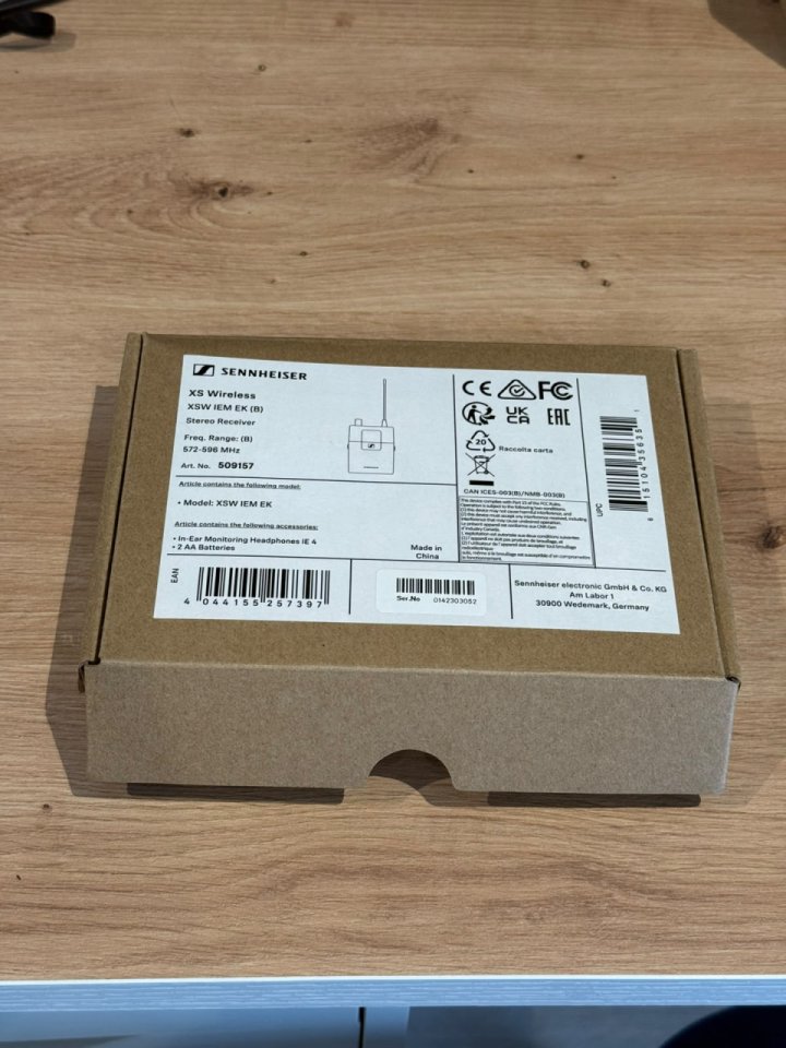 Sennheiser XSW IEM + Receptor Extra – Sistema In Ear Profesional COMPLETO de segunda mano · Foto 6 de 7 · Navarra · 650 €