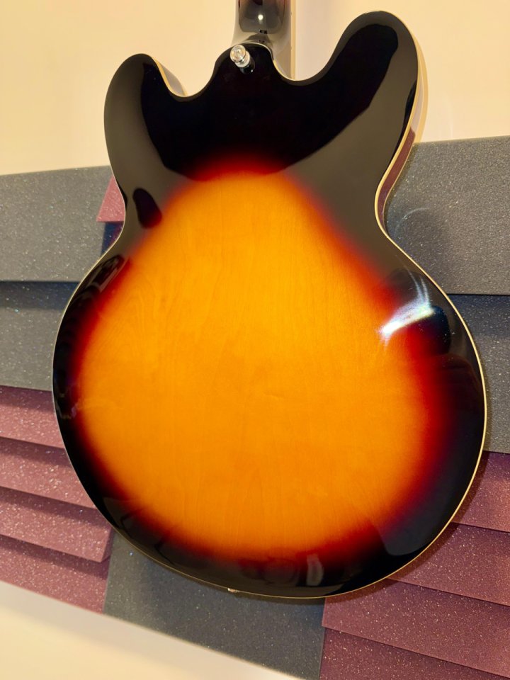 Epiphone ES 335 Inspired by Gibson