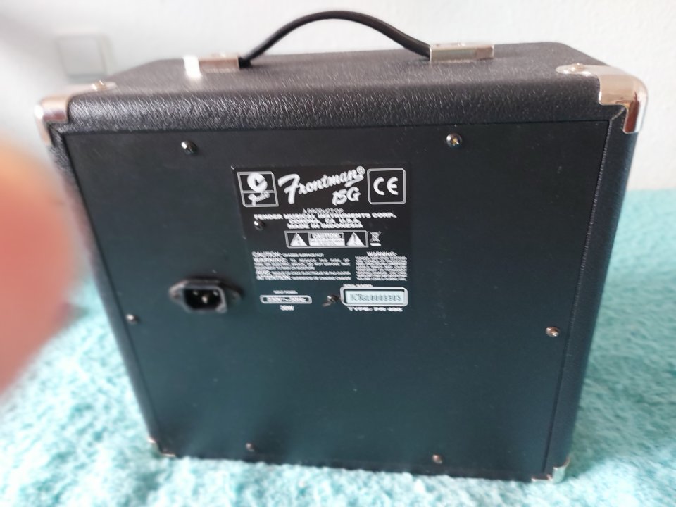 FENDER FRONTMAN 15 G