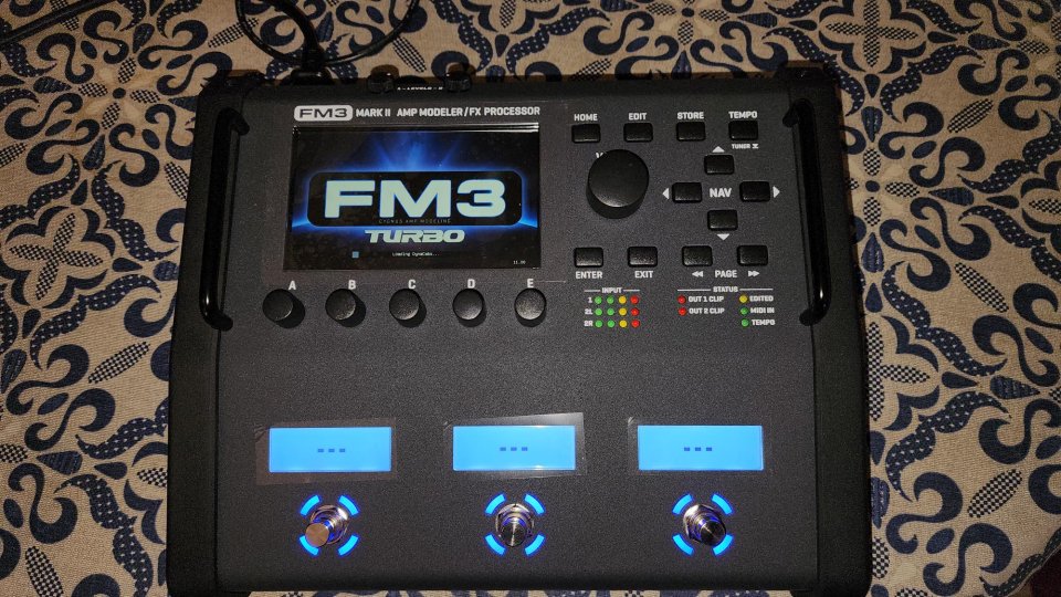 Fractal Audio FM3 Mark II Turbo + Cab packs & IRs extra