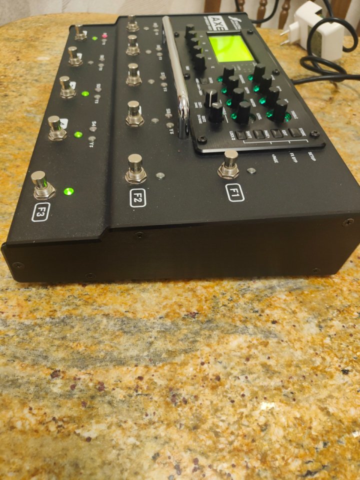 Fractal Audio Systems AX8