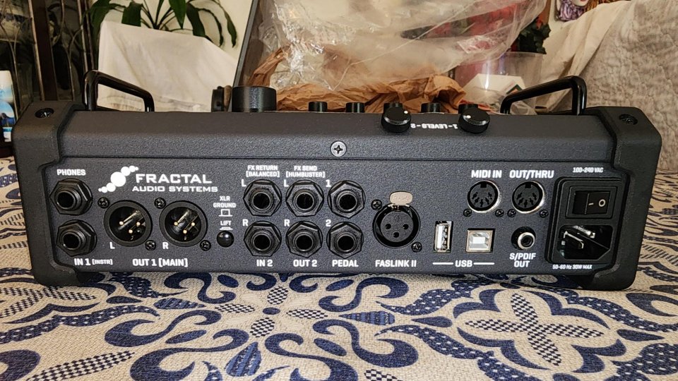 Fractal Audio FM3 Mark II Turbo + Cab packs & IRs extra