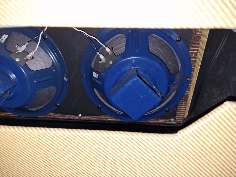 Fender blues deville/Cambio