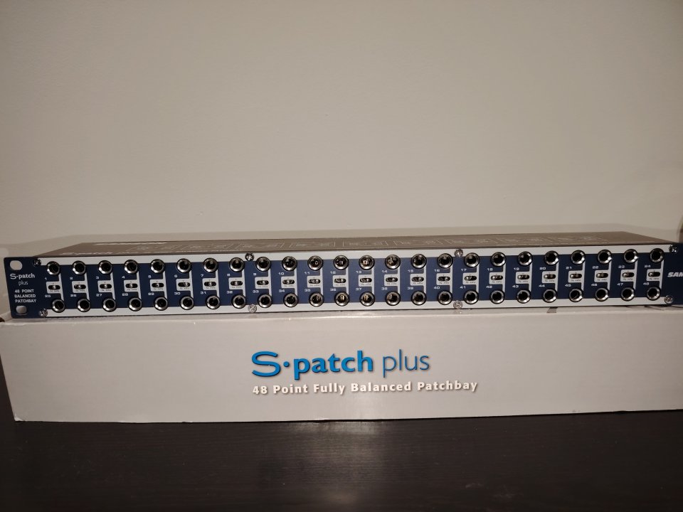 Samson s-patch plus patchbay