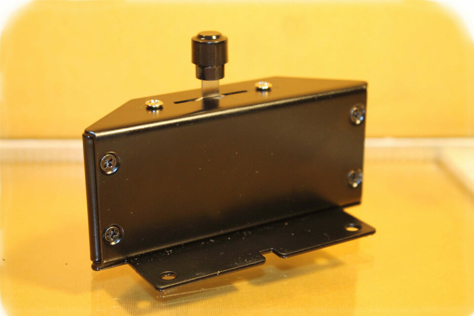 Half-Moon  Media Luna control Leslie