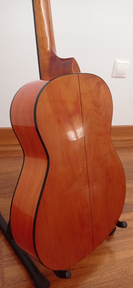 Guitarra clásica 3/4 Fender de segunda mano · Foto 7 de 10 · Cuenca · 75 €