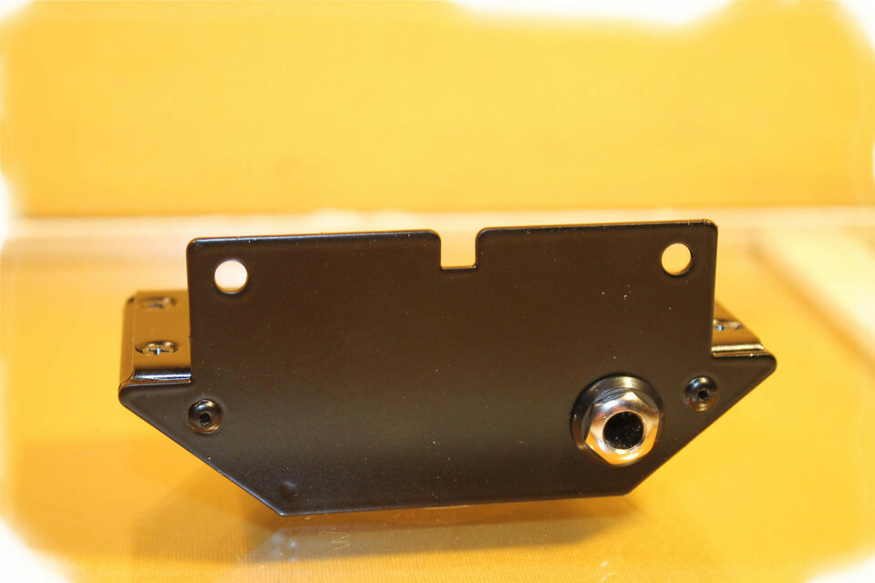 Half-Moon  Media Luna control Leslie