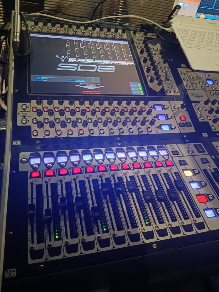 Digico SD8/24 Core 2 + Madi Rack 48/24