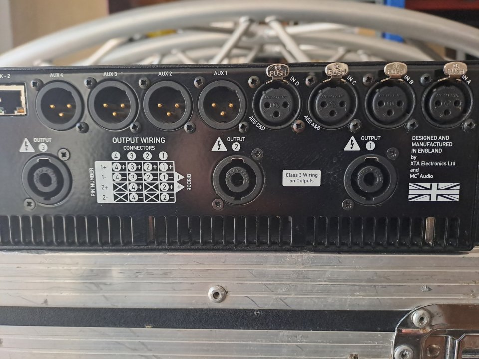 DAS DX 80i Amplificador Digital Das 4 Canales Con Dsp