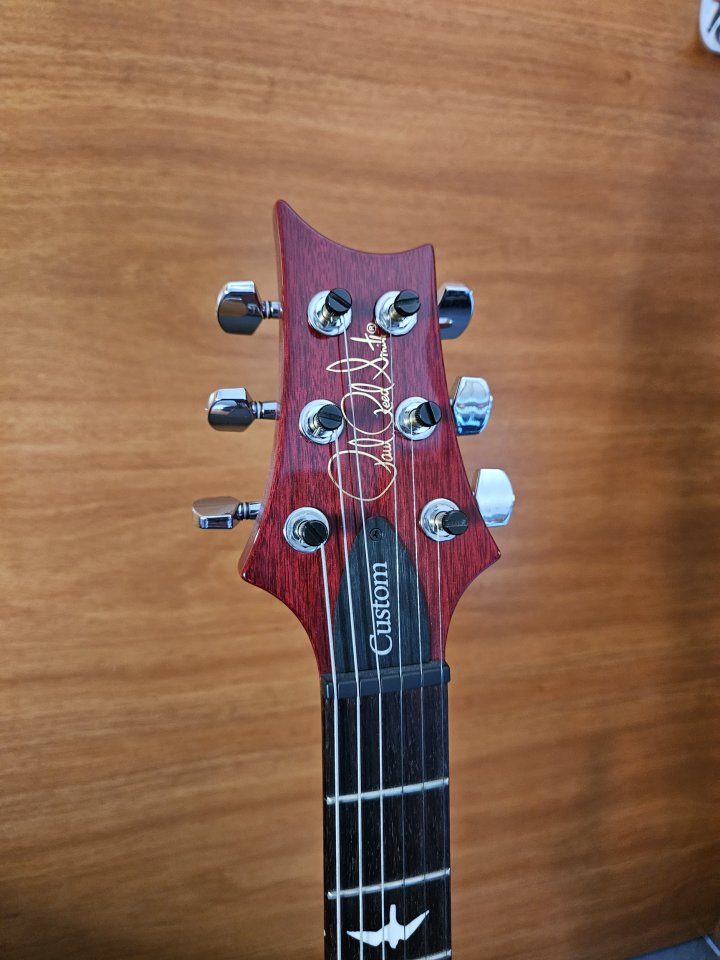 PRS S2 Custom 22 2020 Scarlet Red de segunda mano · Foto 3 de 10 · Barcelona · 1695 €