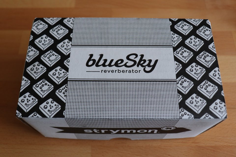 Strymon BlueSky (pedal de reverb)