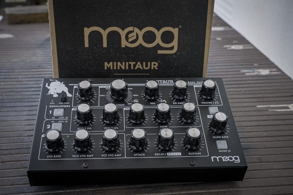 Moog Minitaur de segunda mano · Foto 1 de 5 · Málaga · 450 €