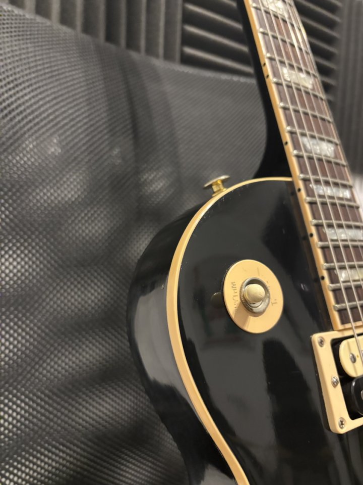 Gibson standard 2001