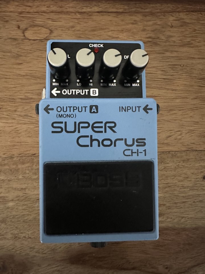Chorus Boss CH-1