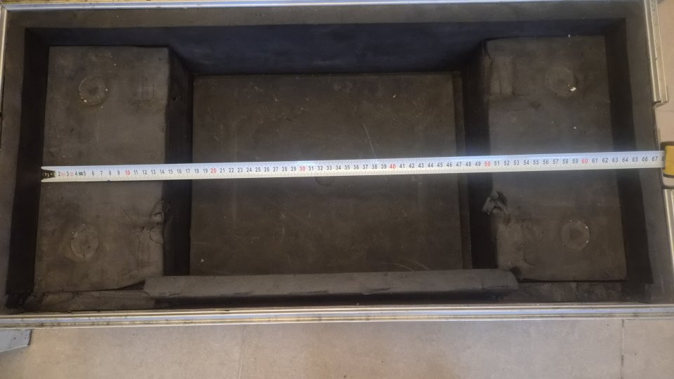 FlightCase para Pantalla con Ruedas de segunda mano · Foto 7 de 10 · Castellón · 250 €