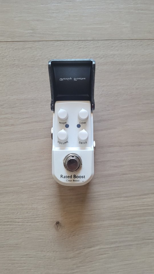 MERCADILLO DE PEDALES