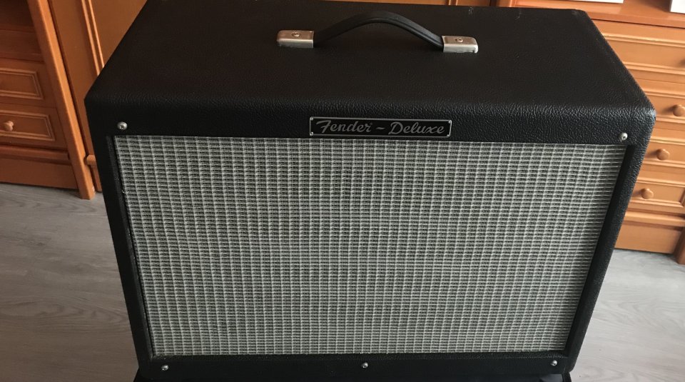 Pantalla para amplificador ( Fender hot rod deluxe ) de segunda mano · Foto 1 de 2 · Bizkaia · 180 €