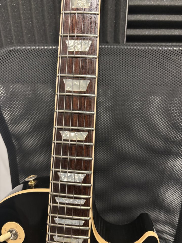 Gibson standard 2001