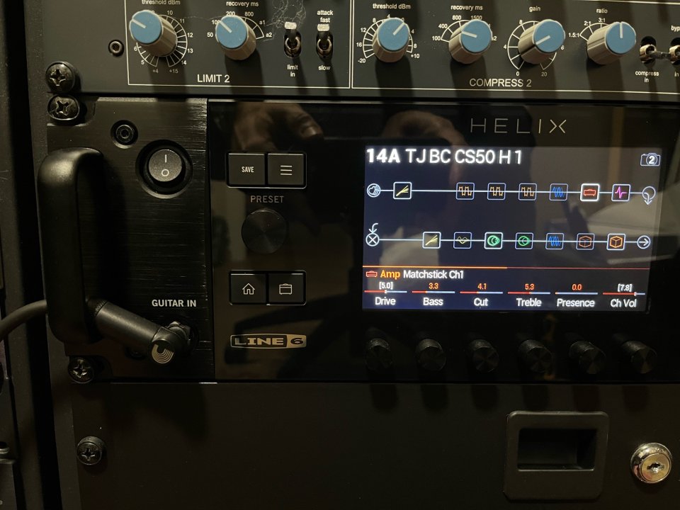 Line6 Helix Rack