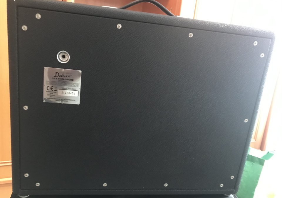 Pantalla para amplificador ( Fender hot rod deluxe ) de segunda mano · Foto 2 de 2 · Bizkaia · 180 €